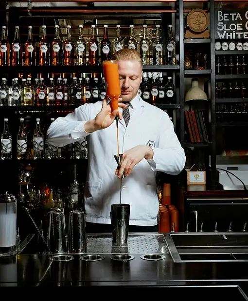 bartender